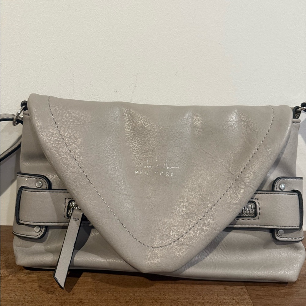 Nicole Miller Gray Leather Crossbody Bag with Adjustable Strap - Picture 6 of 7